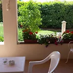 Bianca Oda ve Kahvaltı 4*