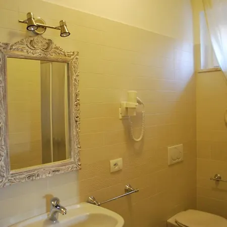 Bianca 4*