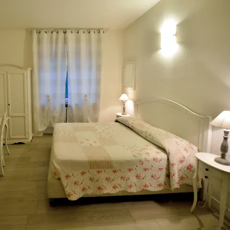 Bianca 4*